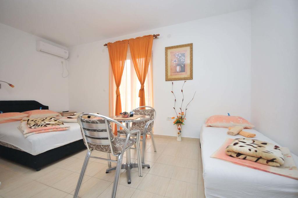 Apartments Nedovic-Jaz Budva Bagian luar foto