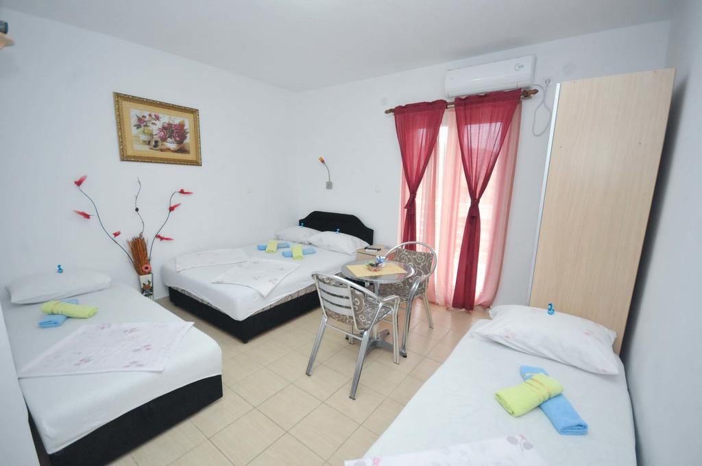 Apartments Nedovic-Jaz Budva Bagian luar foto