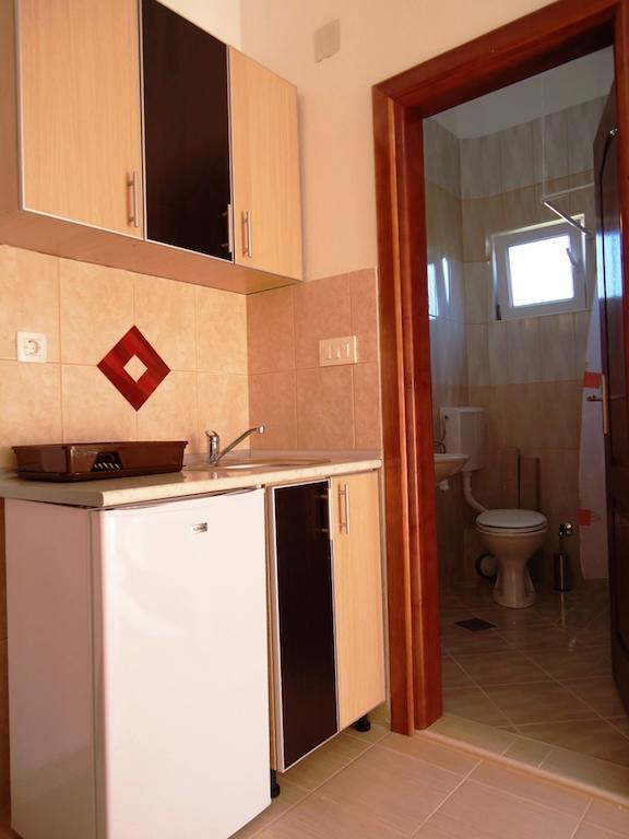 Apartments Nedovic-Jaz Budva Bagian luar foto