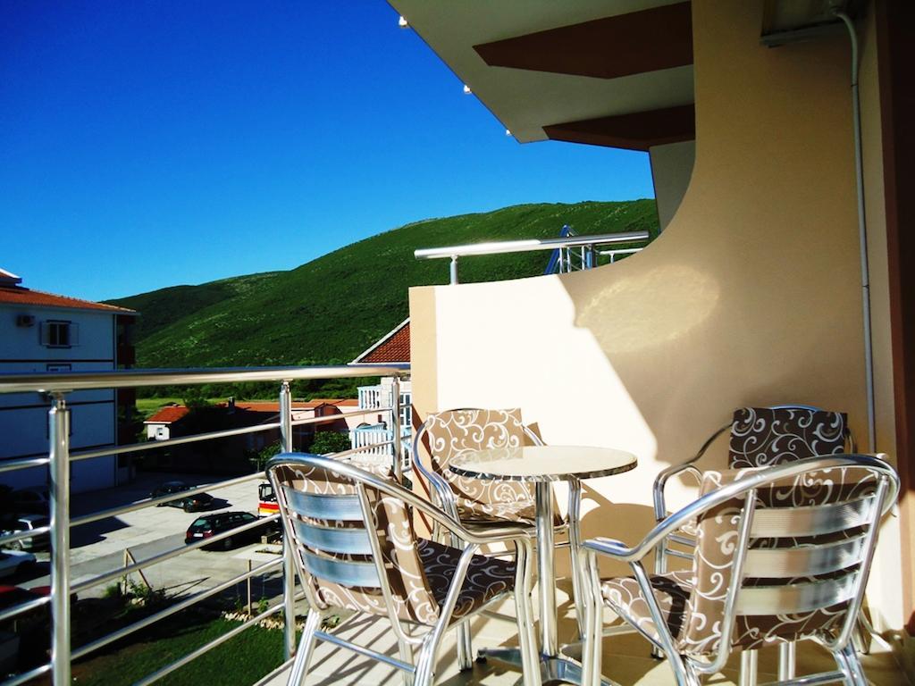 Apartments Nedovic-Jaz Budva Bagian luar foto